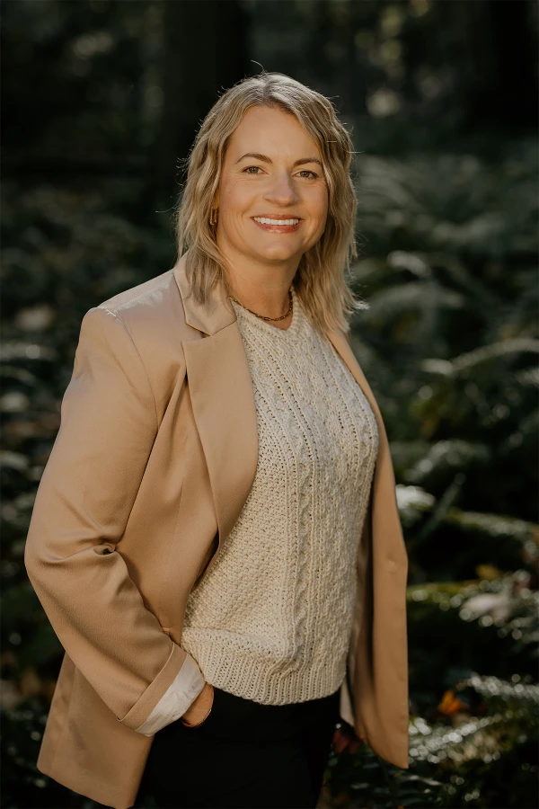 Portrait of Angie Gignac, Owner at Nanaimo Elements