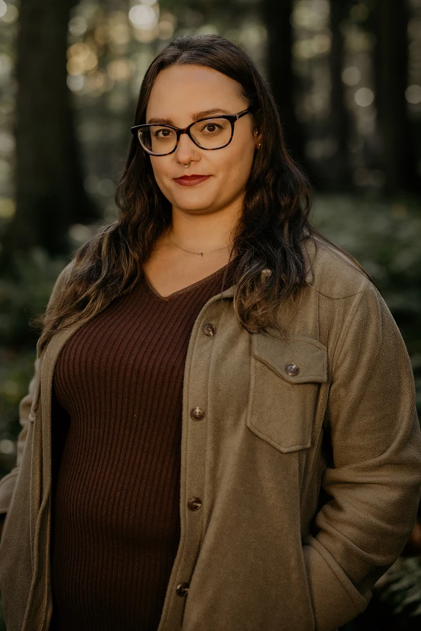 Portrait of Skylar Byman, Aesthetician at Nanaimo Elements